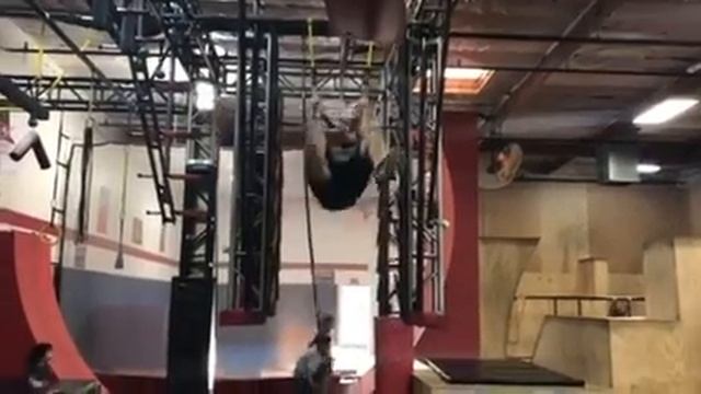Max The Lefty Ninja! salmon ladder смотреть онлайн
