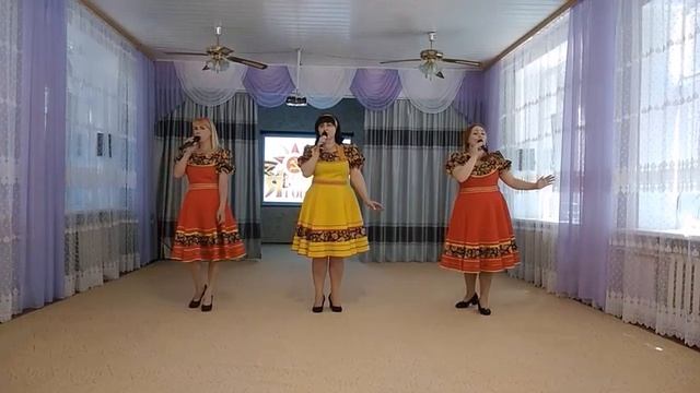 МБДОУ ЦРР дс ЗОЛОТОЙ КЛЮЧИК г Зернограда ВОЕННОЕ ПОПУРРИ смотреть онлайн