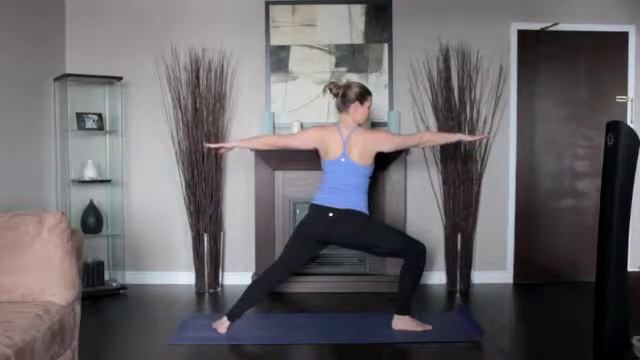 Yoga Pose: Warrior Two Right смотреть онлайн