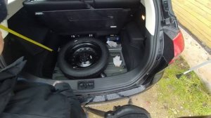 Джили Атлас  - спальное место в багажнике, места хранения