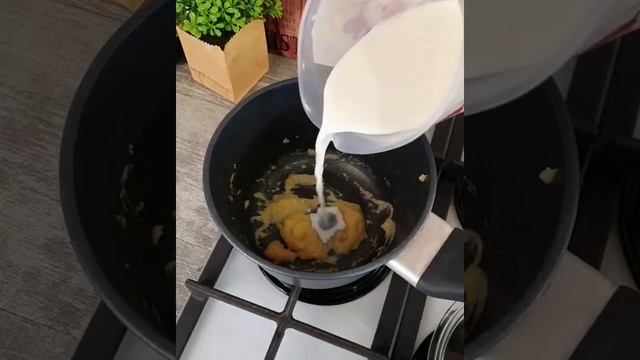 Рецепт Крок - Мадам, хрустящий сэндвич с соусом бешамель | Завтрак | Обед | Перекус | Shorts смотреть онлайн