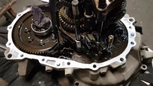 МКПП ЛАНСЕР 9 2005 г  1.6 БЕНЗИН ПОДРОБНАЯ И ЧЕСТНАЯ ПОШАГОВАЯ МЕТОДИКА РЕМОНТА