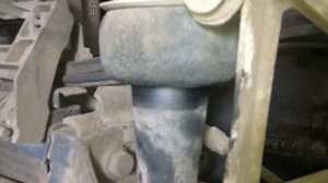 Мама приехала в гости. Замена сальника ГУР на DAF XF 105.