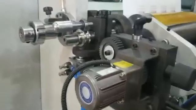 Двухцветная флексографическая машина YTP-2600 смотреть онлайн