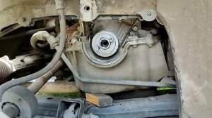 Замена ремня ГРМ на Рено Логан. ЗАМЕНА РЕМНЯ И РОЛИКА ГРМ  НА ДВИГАТЕЛЕ РЕНО 1.6 8V ПОСЛЕ 2010 Г.В.