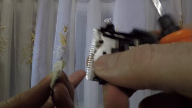 Машинки для стрижки Philips HC3420 ремонт смотреть онлайн