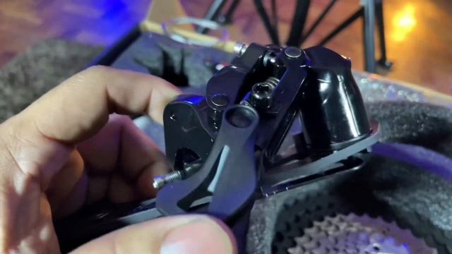PINAKASULIT NA 12speed BUDGET UPKIT LWTOO A12 uboxing shifting test... смотреть онлайн