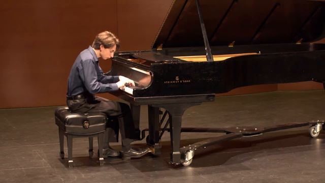 Petrarch Sonnet 104, F. Liszt смотреть онлайн