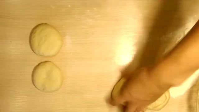 Ватрушки с творогом смотреть онлайн