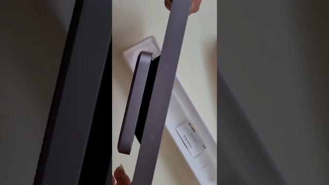 Unboxing a useful Magnetic Stepless Dimming Charging Desk Lamp смотреть онлайн