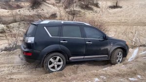 Outlander XL 3.0 в песку