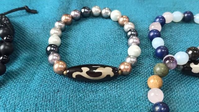 Обзор браслетов с Бусинами "ДЗИ" ( заключительная 3 часть) смотреть онлайн