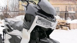 Скутер TRACER ADV. Краткий видео-обзор, инфографика.