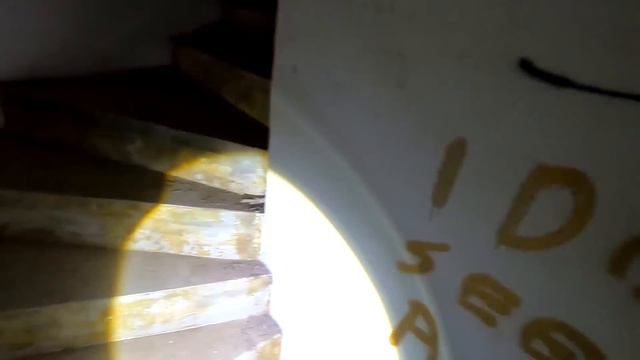 VIOLENTAMENTE ARRASTADO PELO FANTASMA ASSUSTADOR DA NOIVA! смотреть онлайн