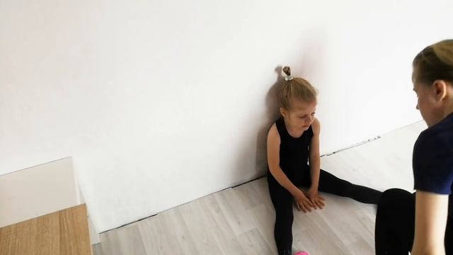 Трудная домашняя РАСТЯЖКА / Шпагат / Гимнастика смотреть онлайн