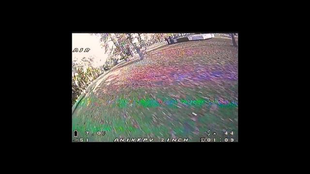 ☀ Разносим парк в ЩЕПКИ на микро квадрокоптере! [Micro Fidget X95] смотреть онлайн