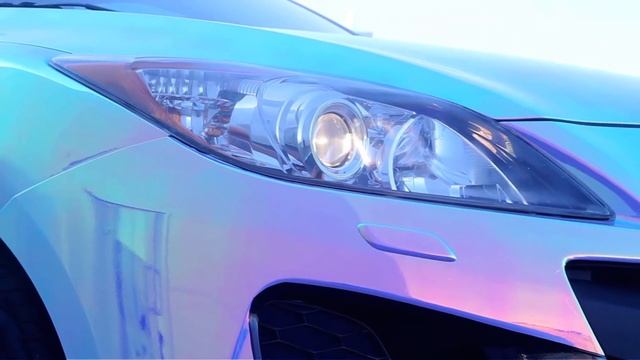 Mazda 3 Chameleon Chrome Vinyl by 1vst.ru смотреть онлайн