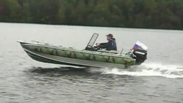 Уралъ 440 нб и Evinrude 15PL4.mp4 смотреть онлайн