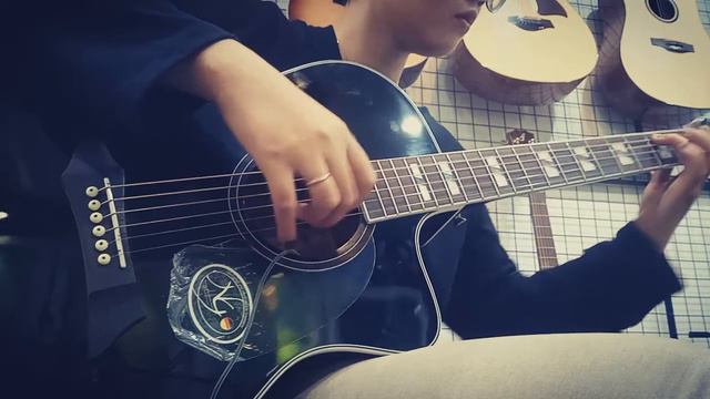 Test Đàn Guitar Acoustic NG N1BK