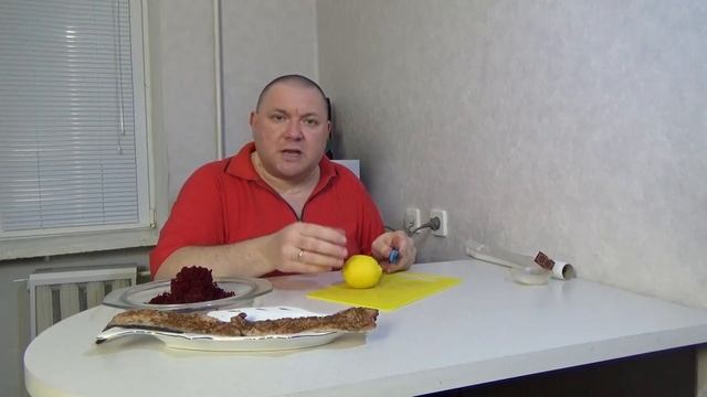 Скумбрию так вы еще не солили. Мурманское сало отдыхает. Секрет в специях и свекле. смотреть онлайн
