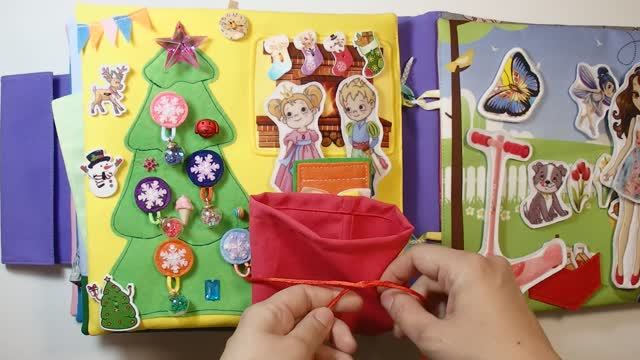 Наряжаем кукольную ёлку в кукольном доме. Подарок от бабушки