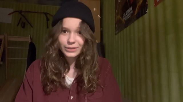 ОТВЕЧАЮ НА ВОПРОСЫ СВОИХ ДРУЗЕЙ /разговоры перед сном / смотреть онлайн