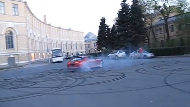 Дрифт на Toyota Supra смотреть онлайн