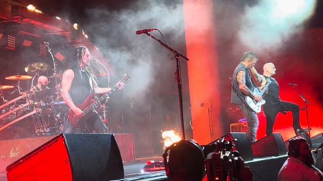 Disturbed: Inside The Fire [Live 4K] (Noblesville, Indiana - September 2, 2023) смотреть онлайн