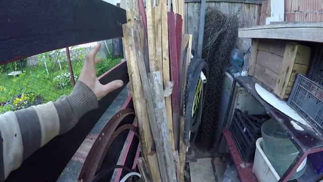 ЛЕТНИЙ ХОЗБЛОК НА ДАЧЕ СВОИМИ РУКАМИ.МИНИМУМ ВЛОЖЕНИЙ,МАКСИМУМ ПОРЯДКА ЗА ВАШИМ ДАЧНЫМ ДОМИКОМ. смотреть онлайн