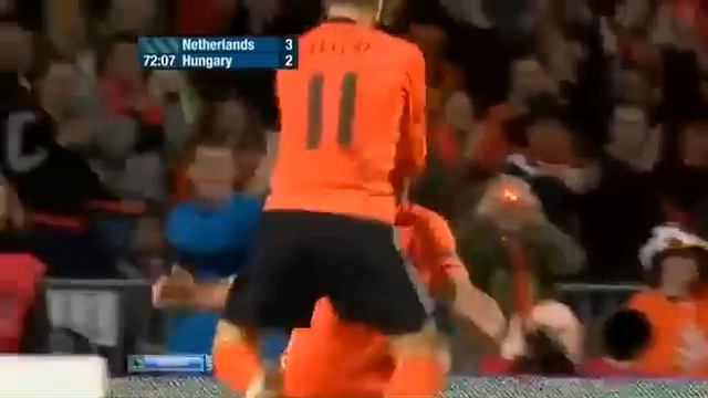 Голландия 5 : 3 Венгрия ( Отборочный турнир Евро-2012 ) смотреть онлайн
