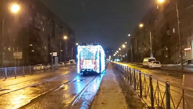 Новогодний ночной трамвай ЛМ-2008 б.1431, маршрут №43 (01.01.2023) Санкт-Петербург смотреть онлайн