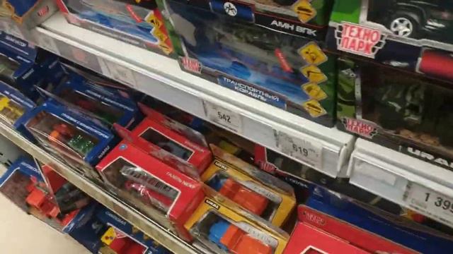 Пришел в автосалон выбирать новую тачку смотреть онлайн