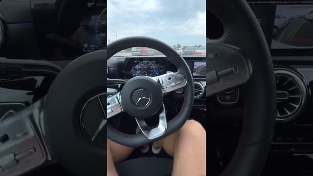 Машина паркуется сама Mercedes CLA 200#автошкола #урокивождения #автоинструктор #автошколабалашиха