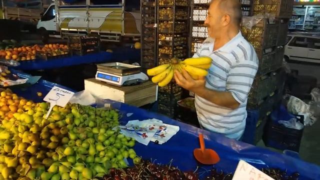 Турецкий базар, одна лира 14 рублей смотреть онлайн