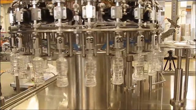 Триблок розлива молока в ПЭТ 12000 бутылок в час (AVE TECHNOLOGIES) смотреть онлайн