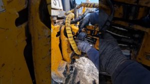 Замена сальника гидрозамка каретки jcb3cx super