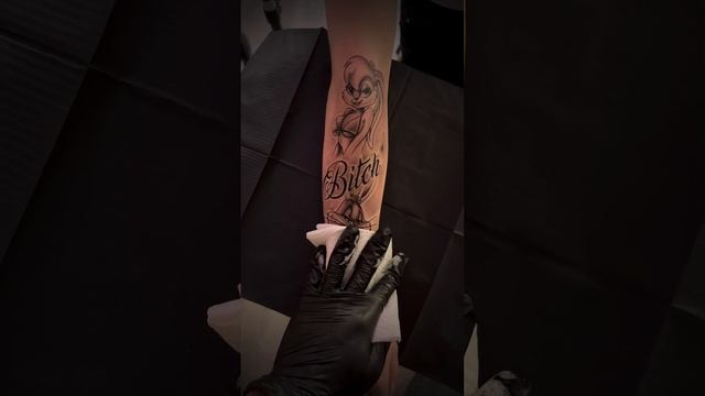 Бакс Бани tattoo смотреть онлайн