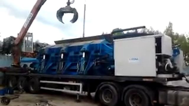 Crushing Fiat Ducato Maxi