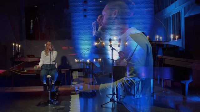 NUJA - Jeg glemmer deg aldri (Live fra Furuset Kirke) смотреть онлайн