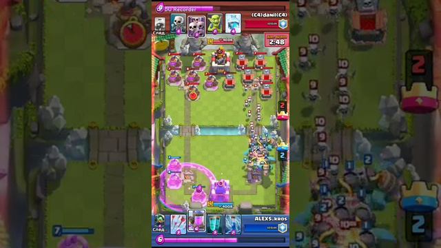 МНОГО ПЛАМОК В КЛЕШ РОЯЛЬ смотреть онлайн