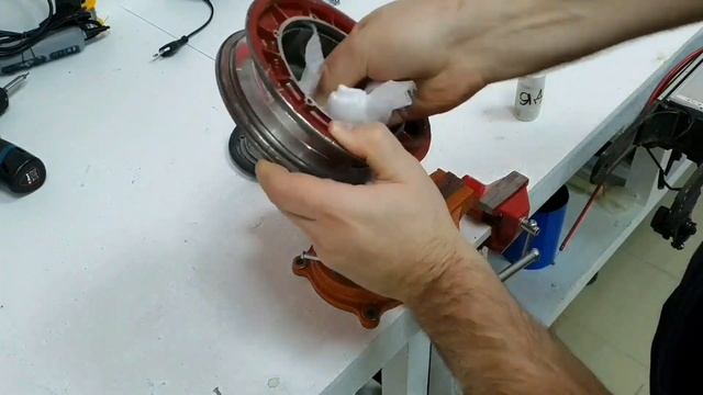 Техническое обслуживание электросамокатов Xiaomi m365 / pro. смотреть онлайн