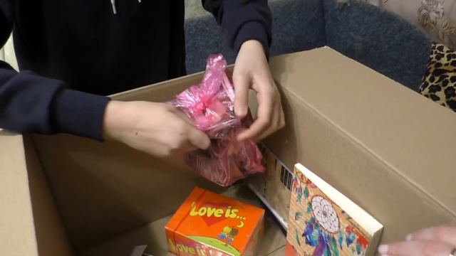 ПОЛУЧИЛИ ПОСЫЛКУ ОТ ПОДПИСЧИЦЫ//РАСПАКОВКА И ОБЗОР ПОСЫЛКИ смотреть онлайн