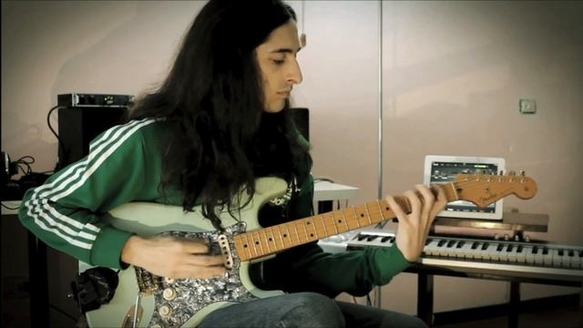 Ludovico Reale Digs iPad Guitar Processor - JamUp Pro XT смотреть онлайн