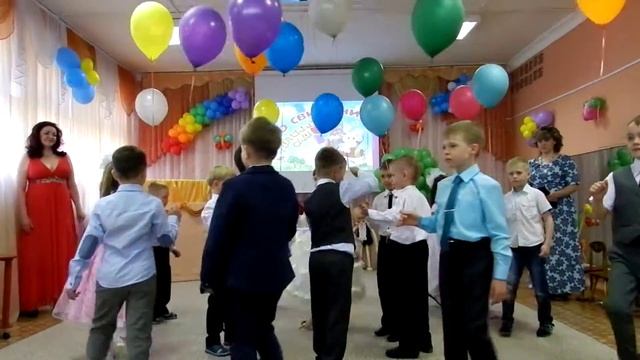 Вальс дошколят... смотреть онлайн