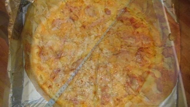 Сравнение пиццы из "Аппетито" и "Ещё" смотреть онлайн