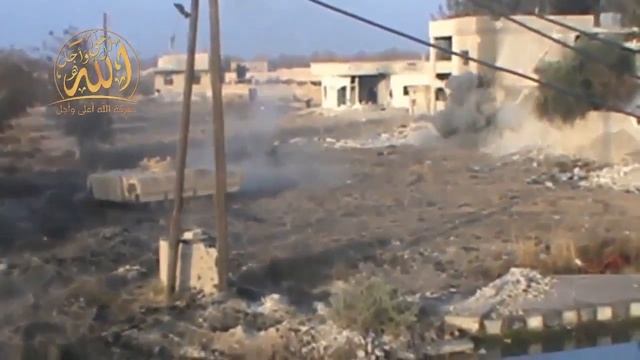 Syria Syrian rebels upgrade BMP 1 armoured infantry fighting vehicle with armour package смотреть онлайн