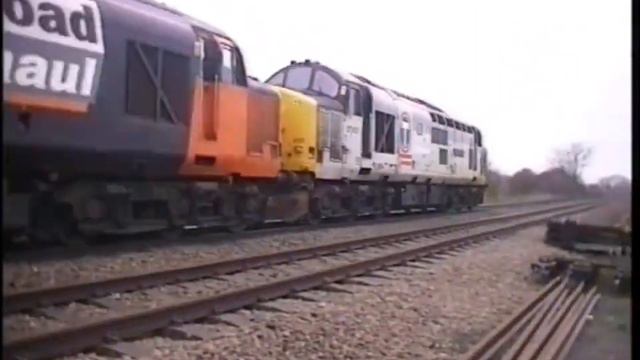 Double Headed Class 37’s on the Dee Marsh Steel смотреть онлайн