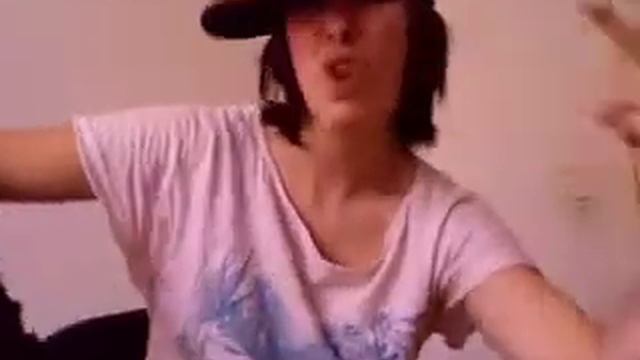 Medley Avril Lavigne by Joul смотреть онлайн