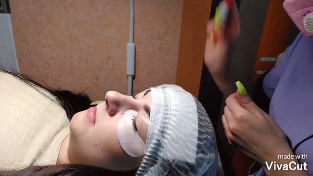 РАБОТА МОЕЙ ЖЕНЫ-(НАРАЩИВАНИЕ РЕСНИЦ) смотреть онлайн