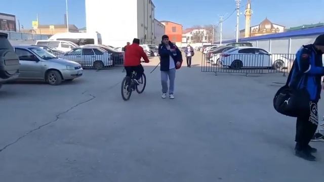 Правильный подарок для тренера! смотреть онлайн